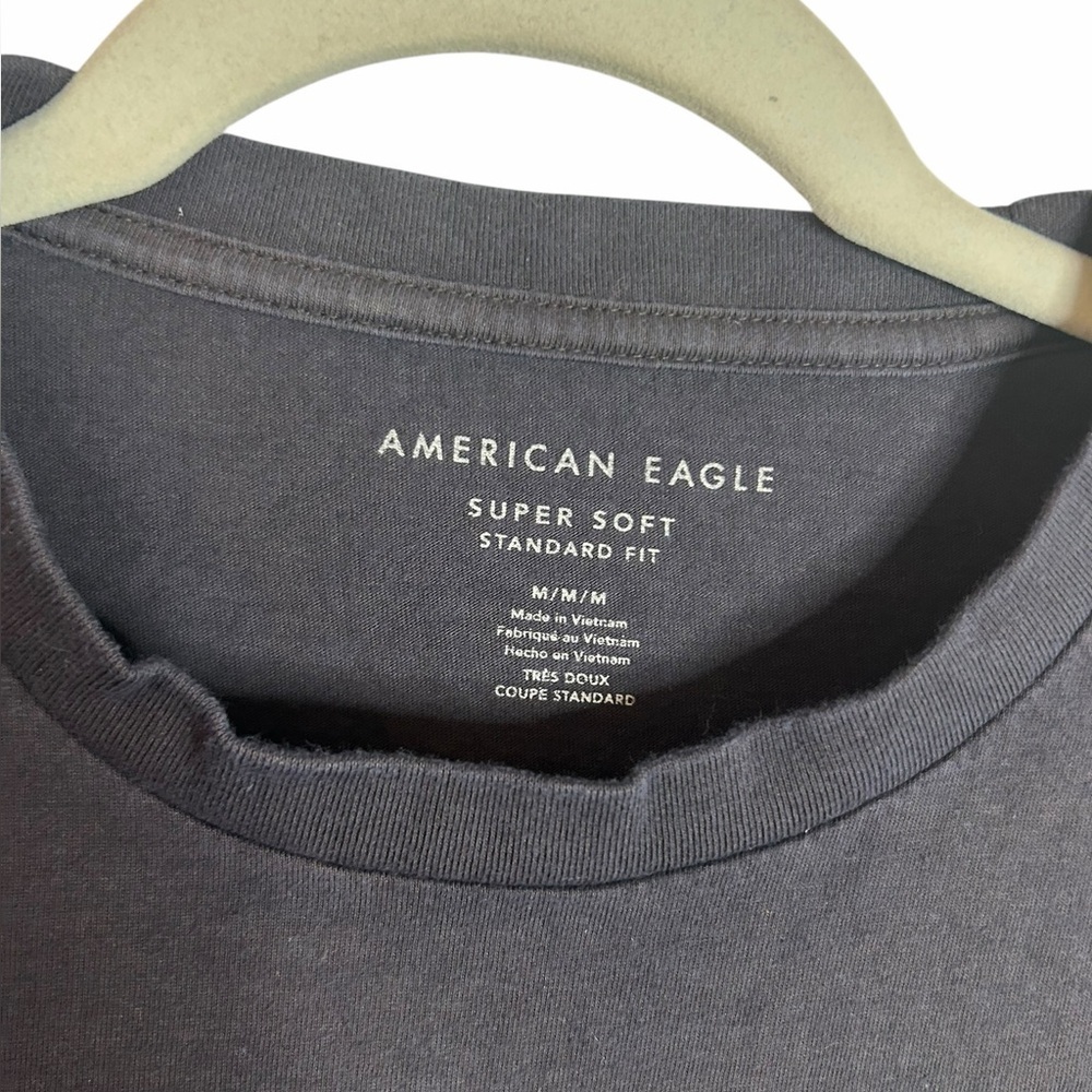American Eagle Charcoal Grey Super Soft Standard Fit T-shirt Mens Sz Medium NWOT - Picture 4 of 7
